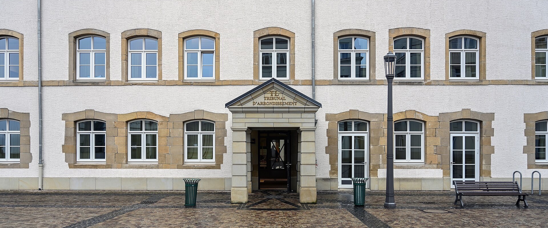 The entrance of the Tribunal d'arrondissement, the district court in Luxembourg City, where three Del Vecchio heirs have asked a judge to strike the 88% clause in the articles of Delfin, the Ray-Ban family holding