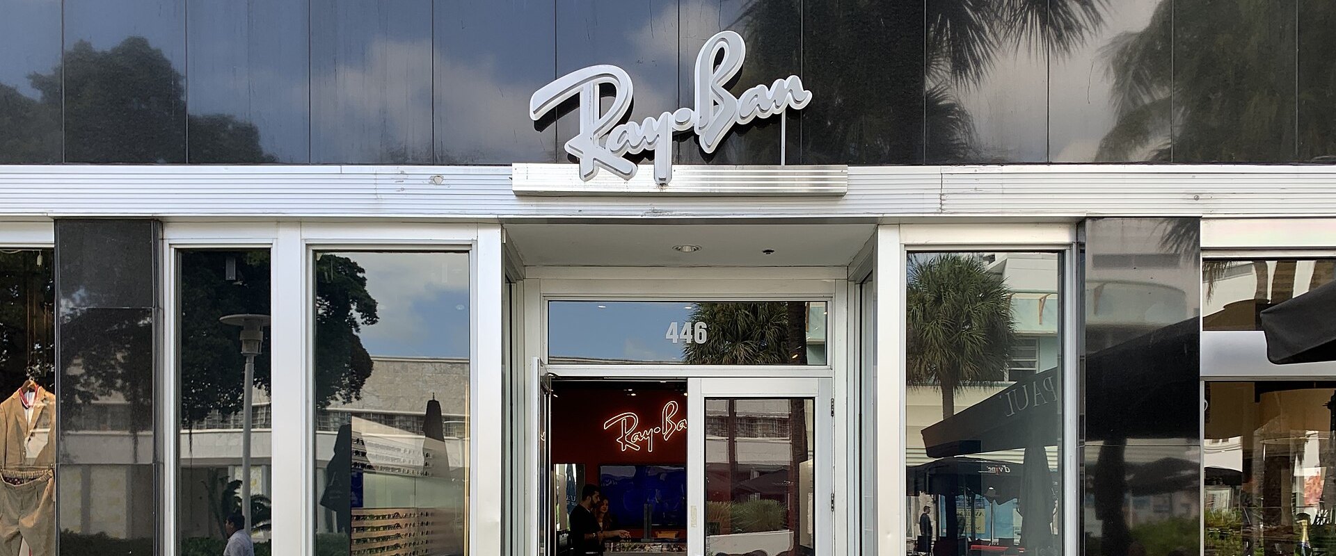 The Ray-Ban store on Lincoln Road, Miami Beach, in 2019: four years after founder Leonardo Del Vecchio died, his estate is still open over a bequest of EssilorLuxottica shares to his chief executive