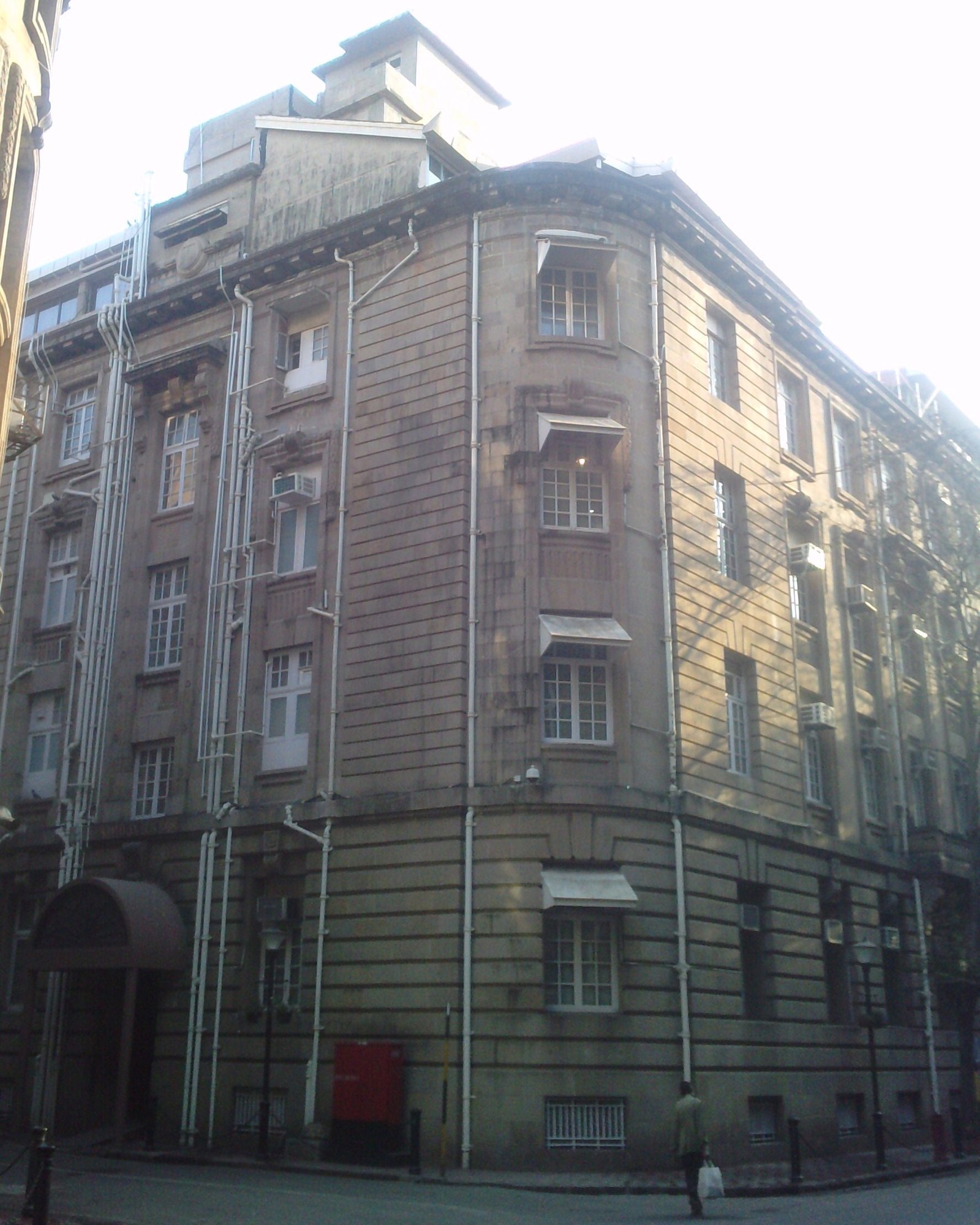 Bombay House, Homi Mody Street, Mumbai — the headquarters of Tata Sons and the registered office of Tata Trusts, where the board voted four to one on 17 September 2026 to re-appoint its chairman and the majority owner called the vote a nullity